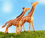 Load image into Gallery viewer, Giraffe Miniature dolls (set of)