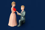 Load image into Gallery viewer, Miniature valentine couple